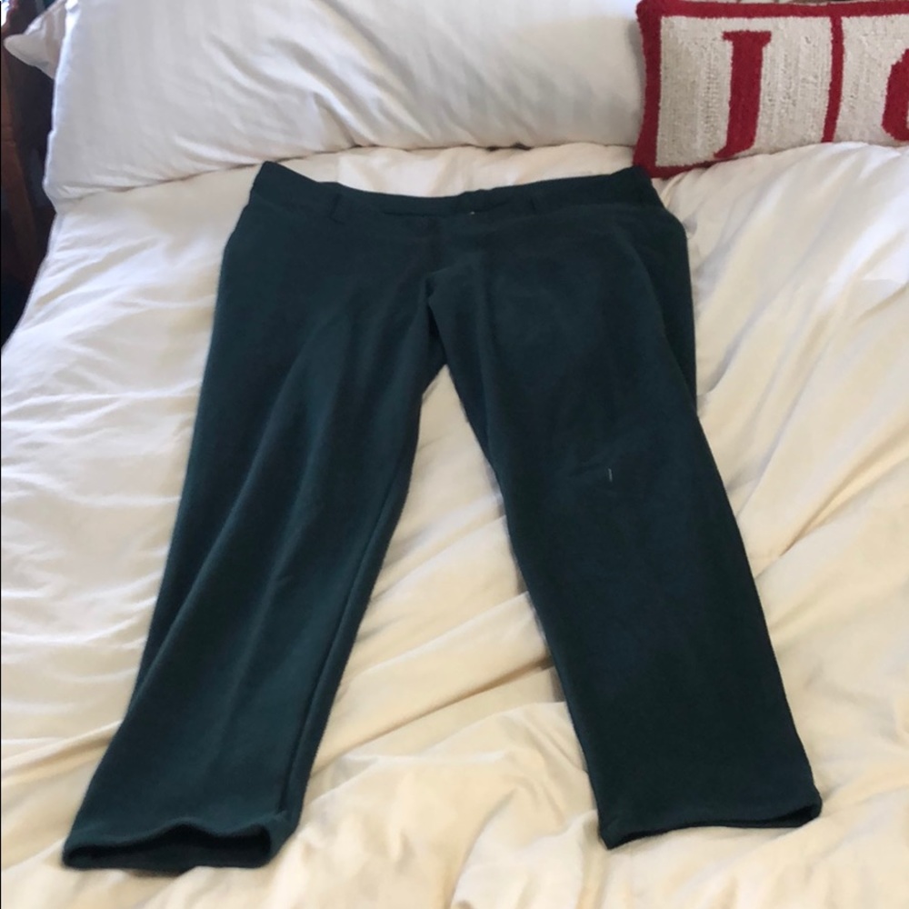 Green jeggings